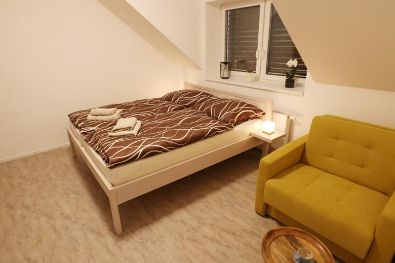 J&p Slavicin * Zlin